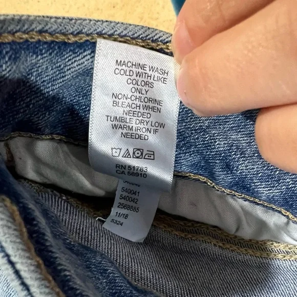 New NWT Maurice’s distressed high rise jeans jeggings denim flex L large short - Picture 9 of 11